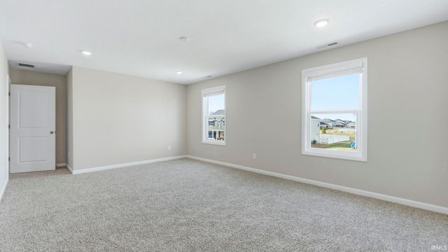 1362 Stuckey Pointe Pass, Fort Wayne, IN 46818