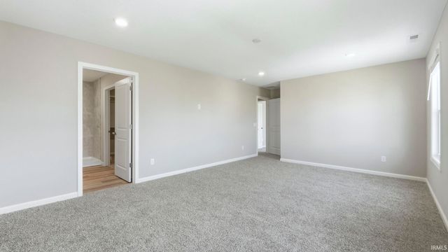 1362 Stuckey Pointe Pass, Fort Wayne, IN 46818