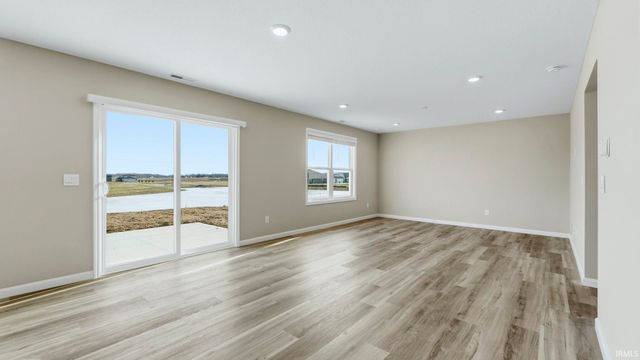 1362 Stuckey Pointe Pass, Fort Wayne, IN 46818