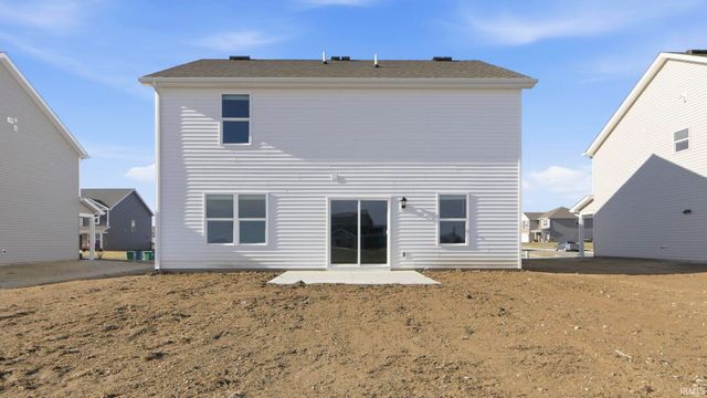 1362 Stuckey Pointe Pass, Fort Wayne, IN 46818