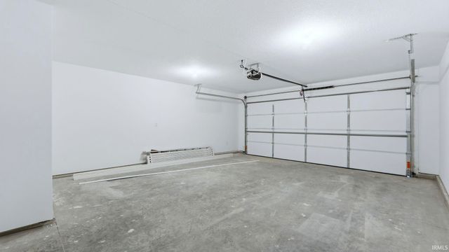 1362 Stuckey Pointe Pass, Fort Wayne, IN 46818