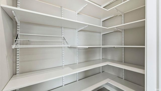 1362 Stuckey Pointe Pass, Fort Wayne, IN 46818