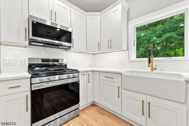 12 Jones Dr, Morris Twp., NJ 07960