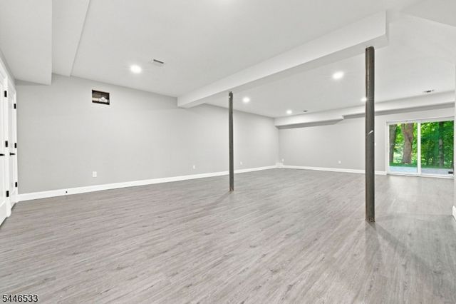 12 Jones Dr, Morris Twp., NJ 07960