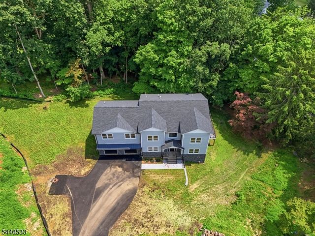 12 Jones Dr, Morris Twp., NJ 07960