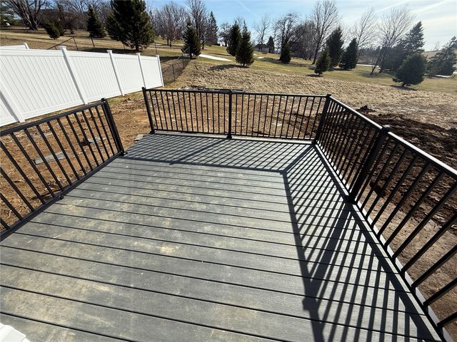 109 Dawson Drive, West Branch, IA 52358