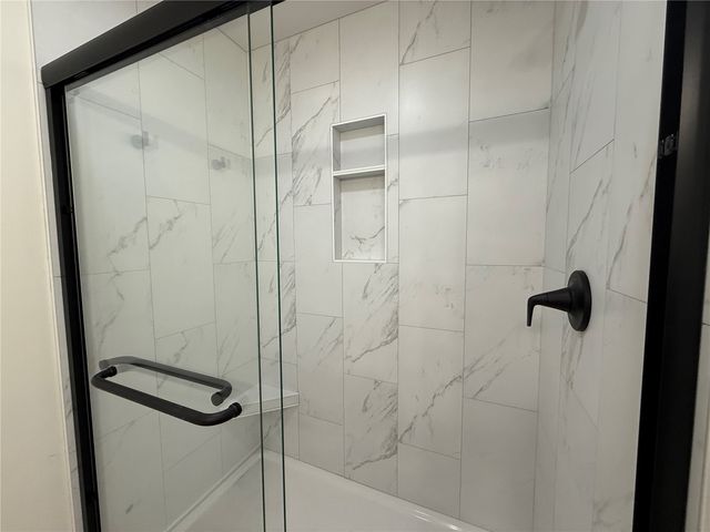 109 Dawson Drive, West Branch, IA 52358