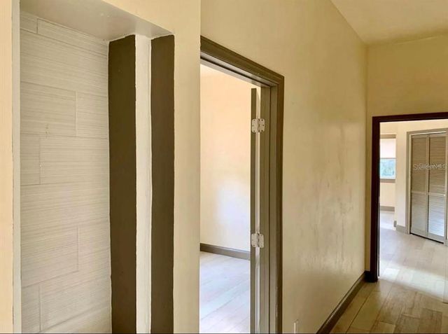 1212 E 25TH AVENUE, Tampa, FL 33605