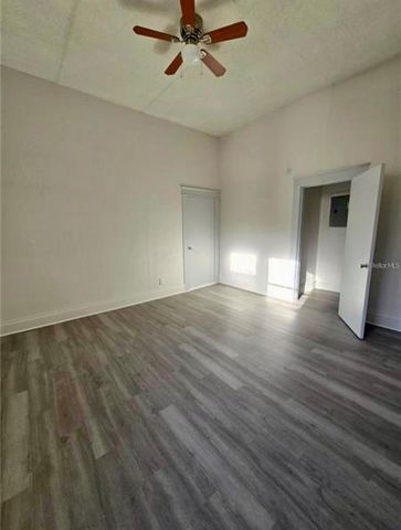 1212 E 25TH AVENUE, Tampa, FL 33605