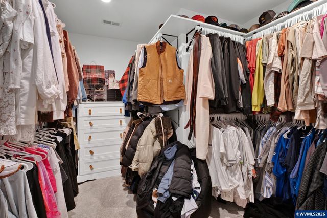 37502 Agate Dr, Lebanon, OR 97355