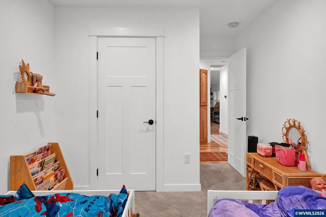 37502 Agate Dr, Lebanon, OR 97355