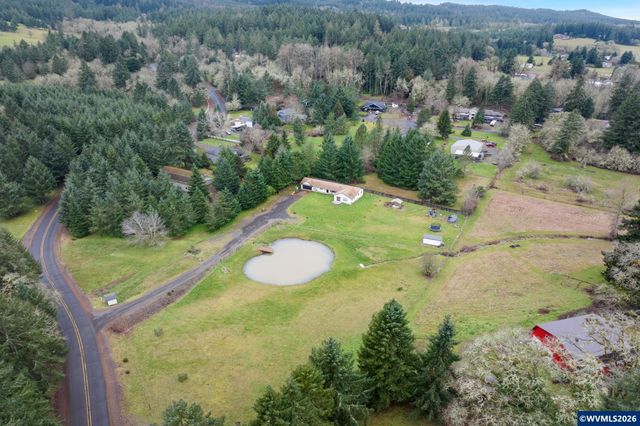 37502 Agate Dr, Lebanon, OR 97355