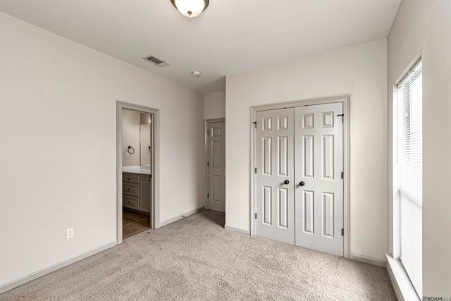 633 Fall Creek Dr, Baton Rouge, LA 70810