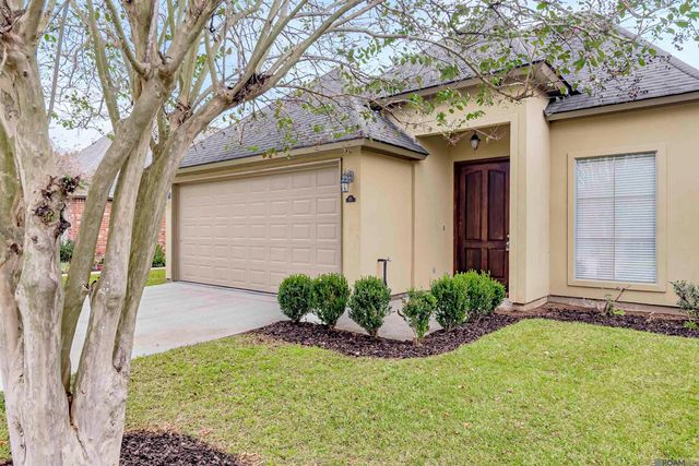 633 Fall Creek Dr, Baton Rouge, LA 70810