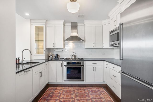 10 Byron Place 615, Larchmont, NY 10538