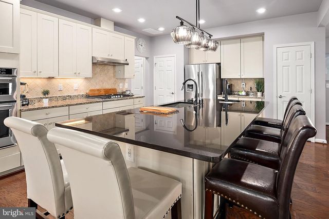 10001 FLOTILLA LN, Berlin, MD 21811