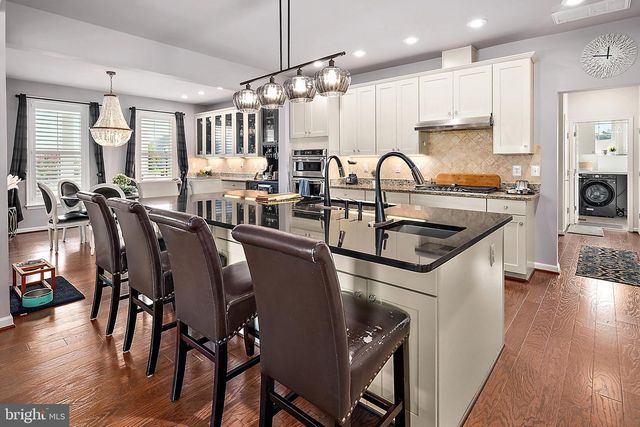10001 FLOTILLA LN, Berlin, MD 21811