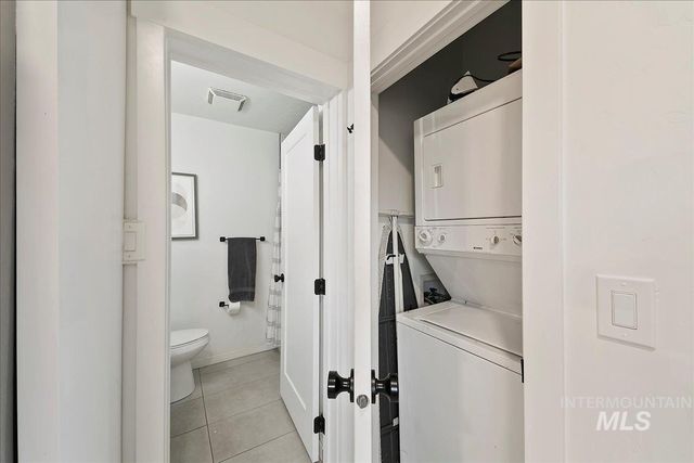 515 S 15th St, Boise, ID 83702