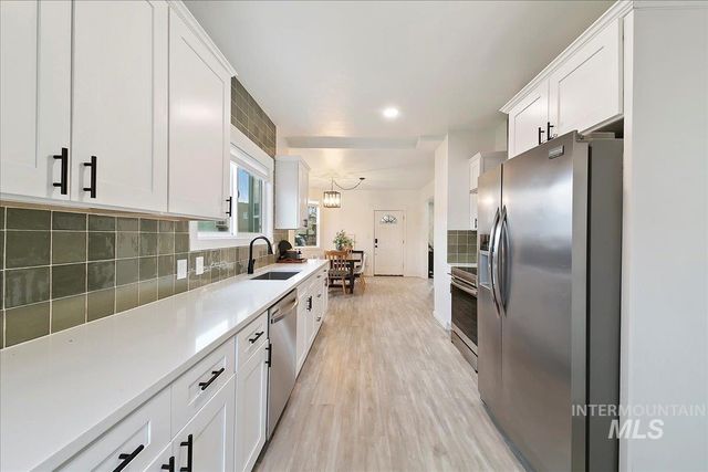 515 S 15th St, Boise, ID 83702