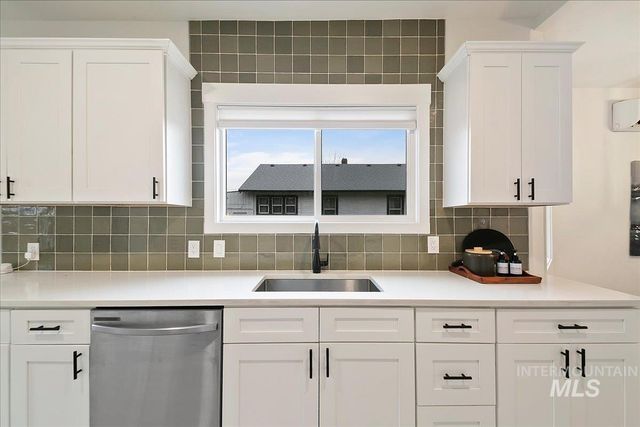 515 S 15th St, Boise, ID 83702