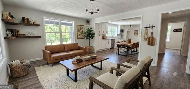 4316 Tanners Mill Road, Braselton, GA 30517