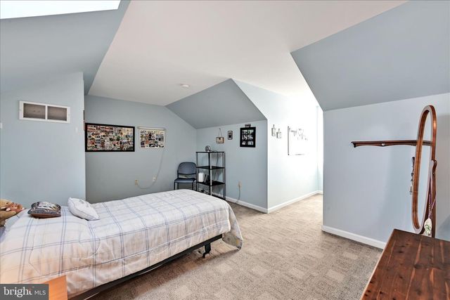 429 INDIAN ROCK CIR, Elizabethtown, PA 17022