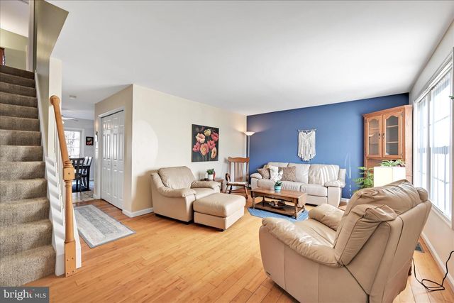 429 INDIAN ROCK CIR, Elizabethtown, PA 17022