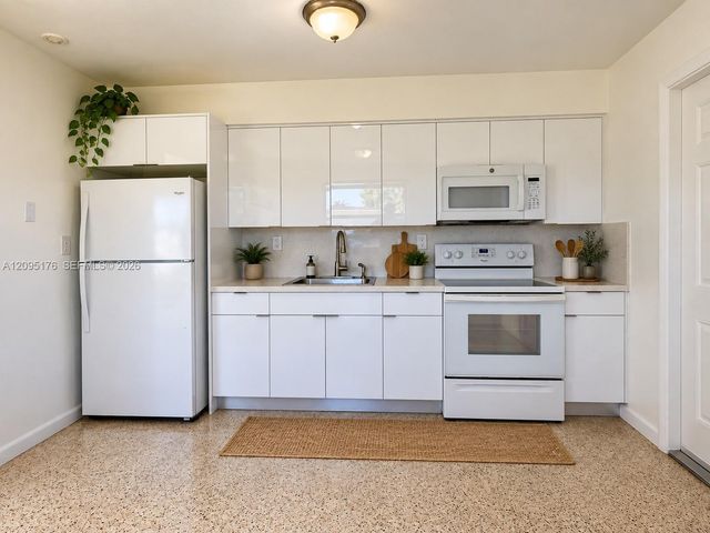 7358 SW 23rd Street 1, Miami, FL 33155