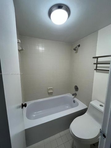 8810 SW 132nd Pl 409DN, Miami, FL 33186