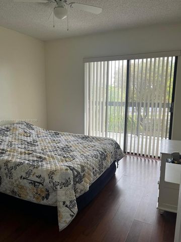 8810 SW 132nd Pl 409DN, Miami, FL 33186