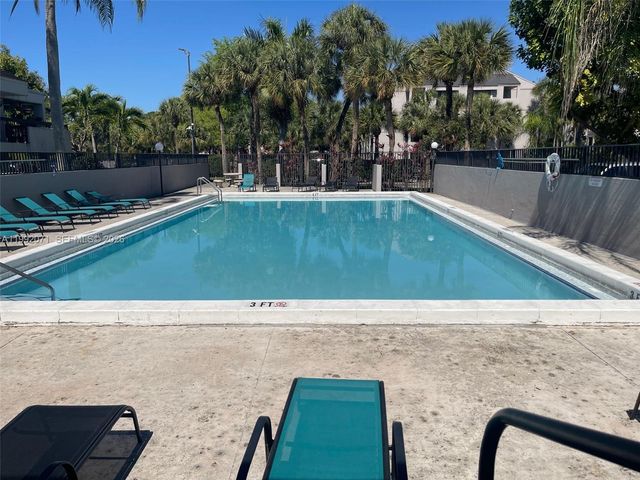 8810 SW 132nd Pl 409DN, Miami, FL 33186