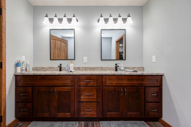 183 Sunshine Avenue, Cabool, MO 65689