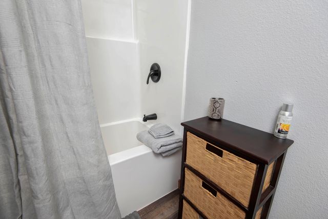 183 Sunshine Avenue, Cabool, MO 65689