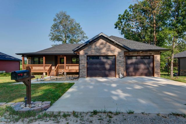 183 Sunshine Avenue, Cabool, MO 65689