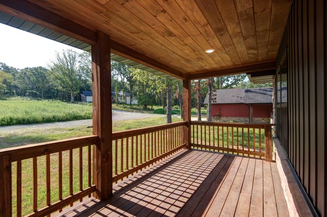 183 Sunshine Avenue, Cabool, MO 65689