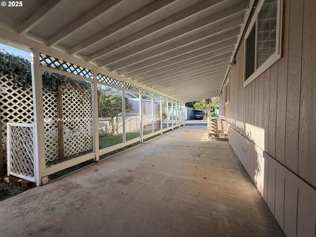 16063 DRIFTWOOD Ln 21, Brookings, OR 97415