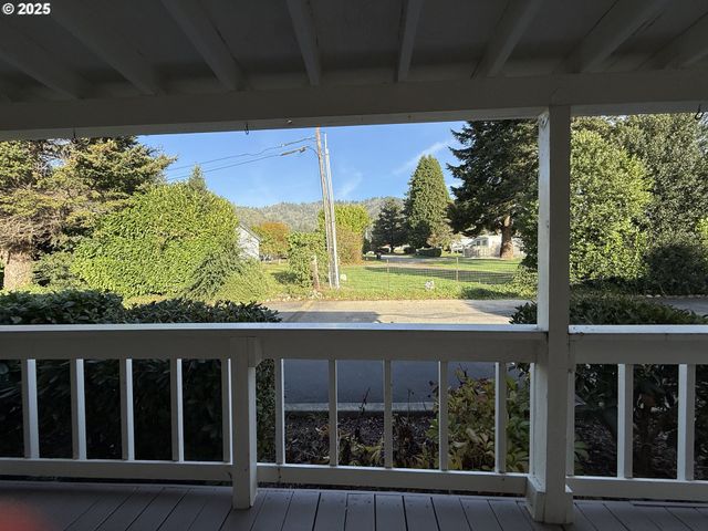 16063 DRIFTWOOD Ln 21, Brookings, OR 97415