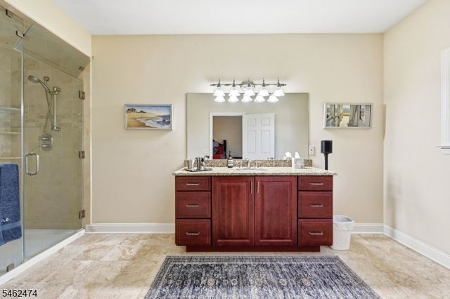 58 Leslie Dr, West Milford Twp., NJ 07480