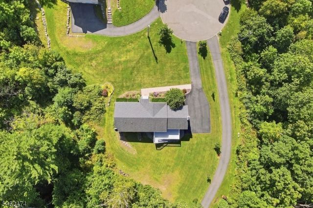 58 Leslie Dr, West Milford Twp., NJ 07480
