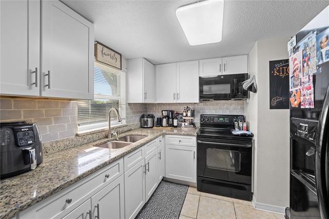 536 ELLERBE WAY, Lakeland, FL 33801