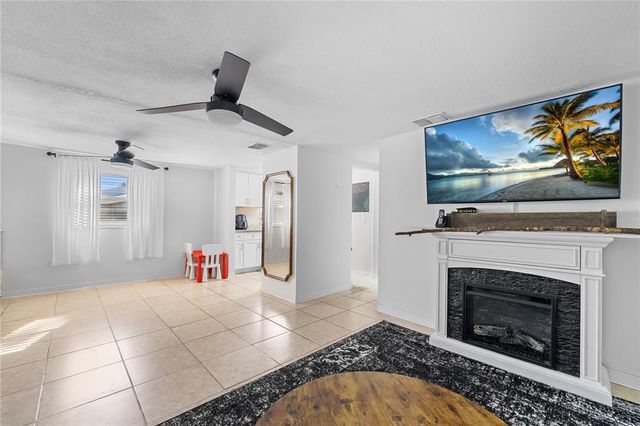 536 ELLERBE WAY, Lakeland, FL 33801