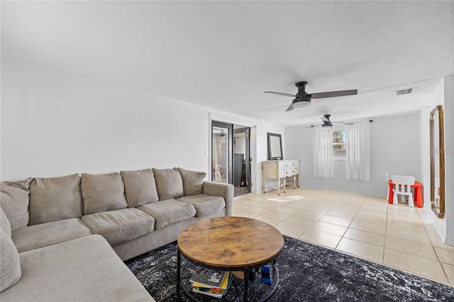 536 ELLERBE WAY, Lakeland, FL 33801
