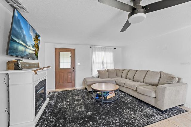 536 ELLERBE WAY, Lakeland, FL 33801