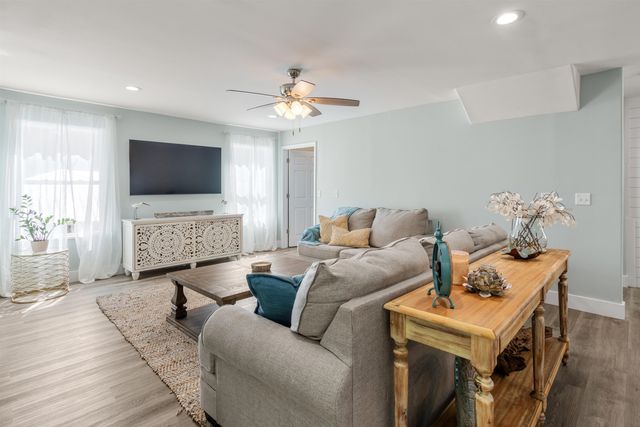 334 Seabreeze Ave, St Augustine, FL 32080