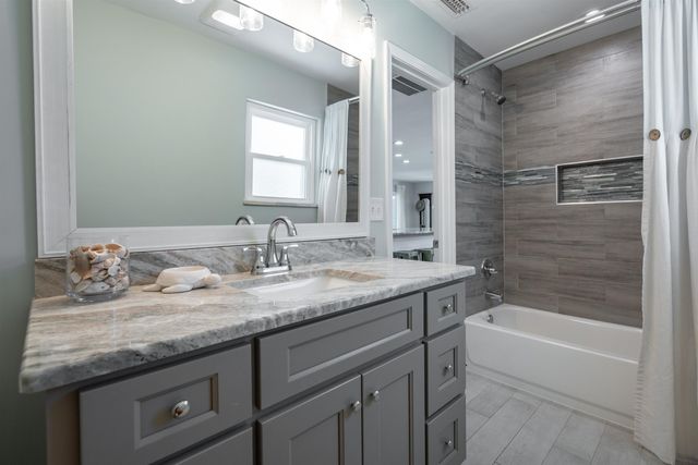 334 Seabreeze Ave, St Augustine, FL 32080