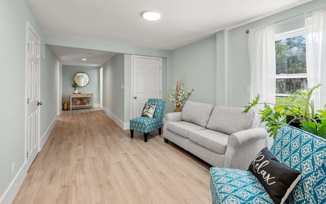 334 Seabreeze Ave, St Augustine, FL 32080