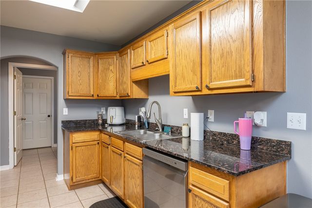 330 Beasley Drive, Centerton, AR 72719