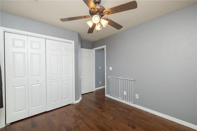 330 Beasley Drive, Centerton, AR 72719
