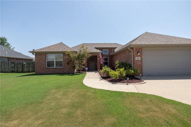 330 Beasley Drive, Centerton, AR 72719