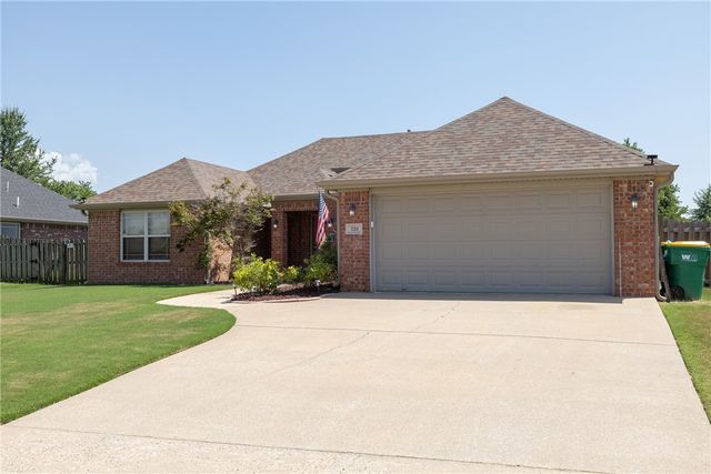 330 Beasley Drive, Centerton, AR 72719